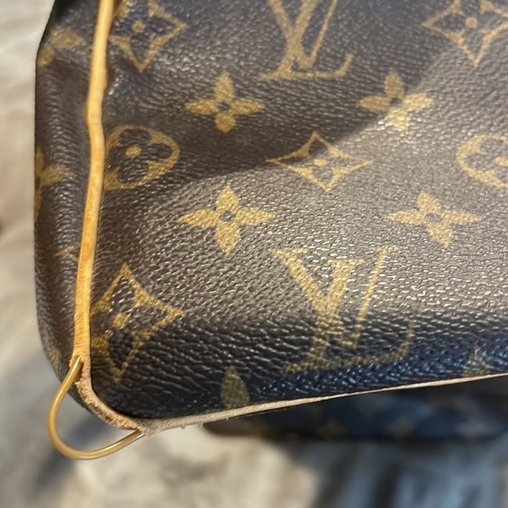 Louis Vuitton Speedy 30 - Picture 6 of 11